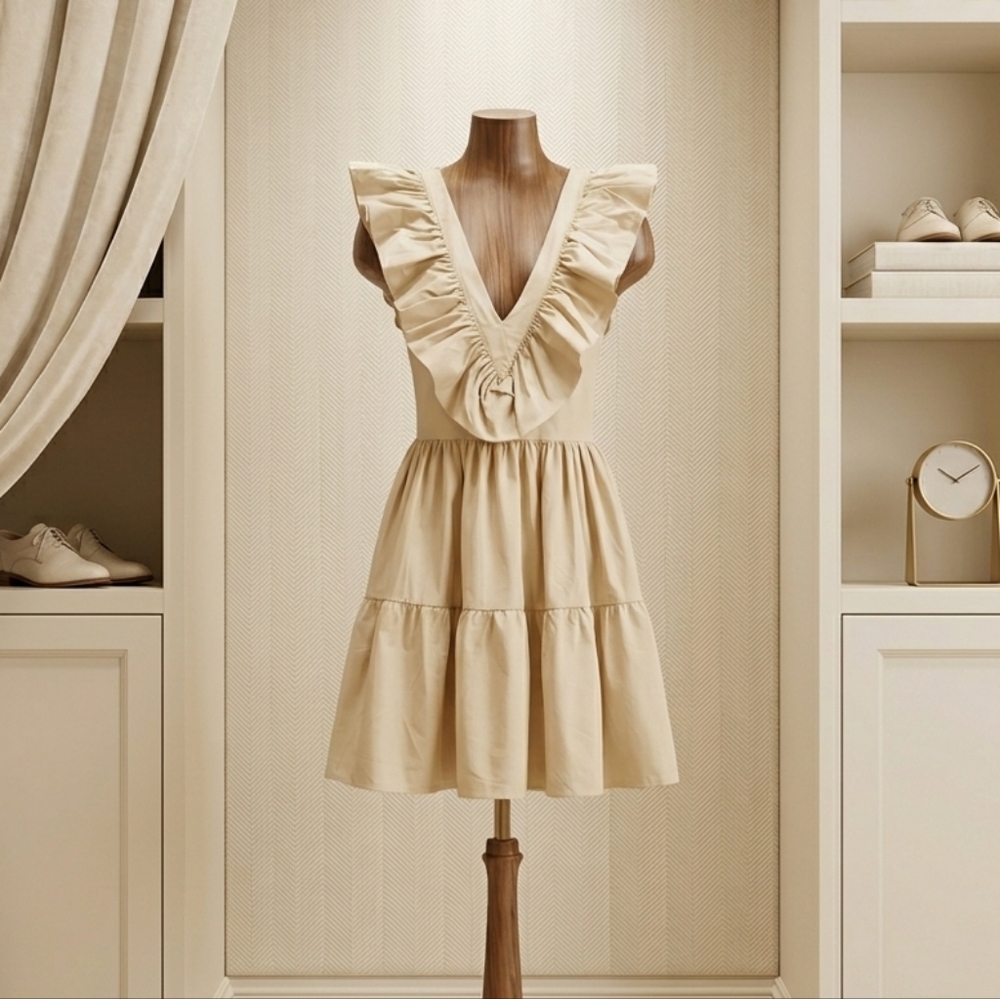 Twenty Ten Cream Flutter Sleeve Open Back Dress 🌸